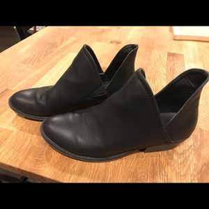 Black Booties size 7.5